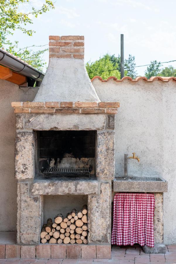 Kuca Za Odmor Villa Jurdani Exterior foto
