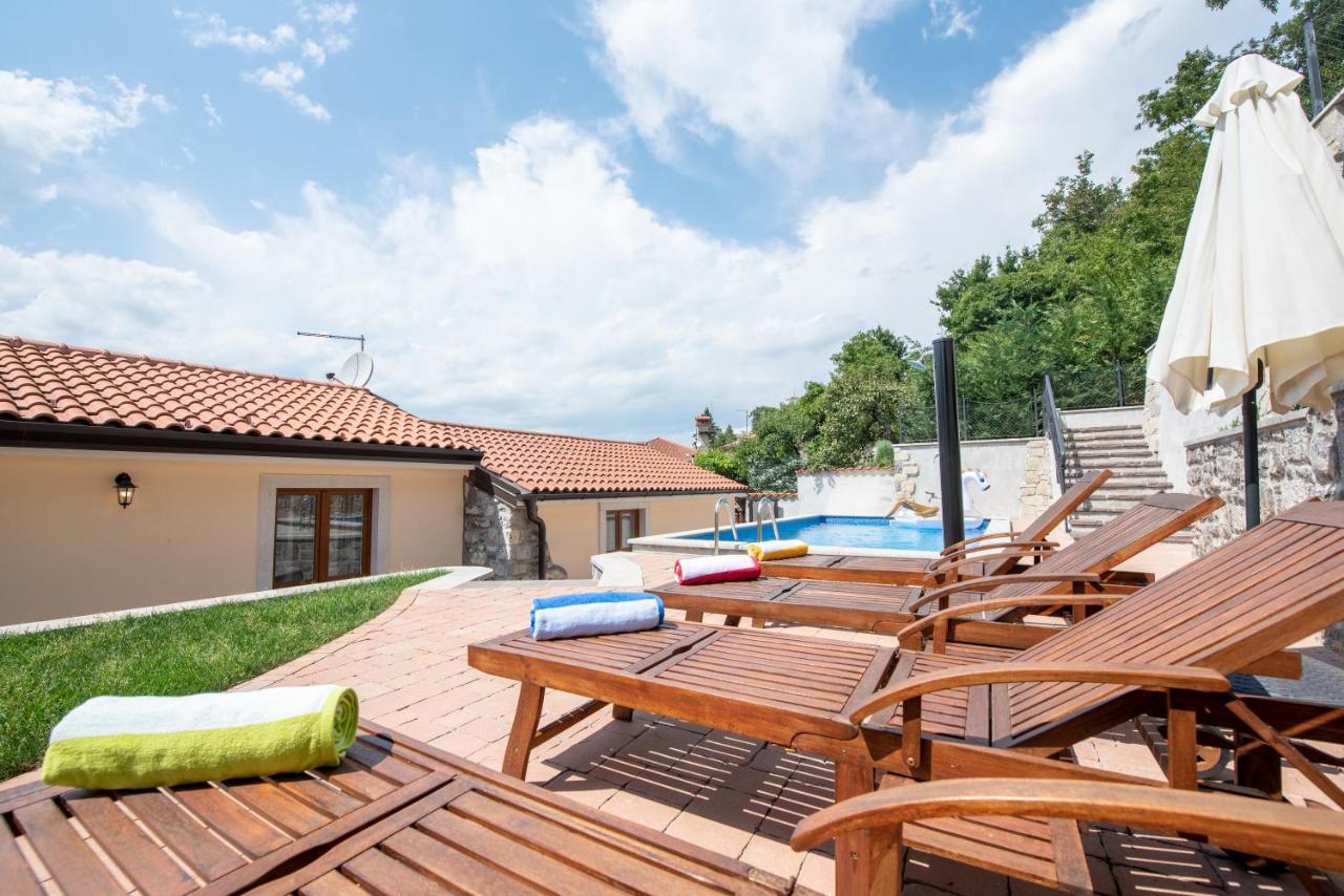 Kuca Za Odmor Villa Jurdani Exterior foto